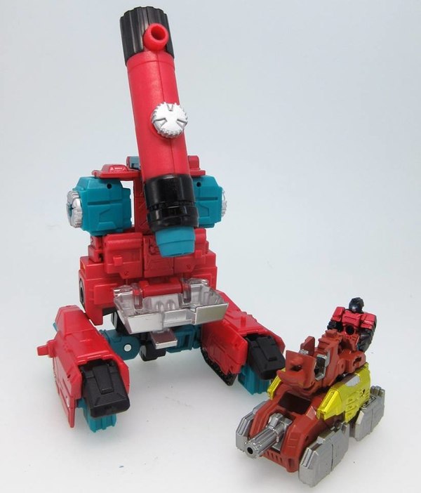 Legends Series Lg Bumblebee Spike Slugslinger Perceptor And Octone  (5 of 15)